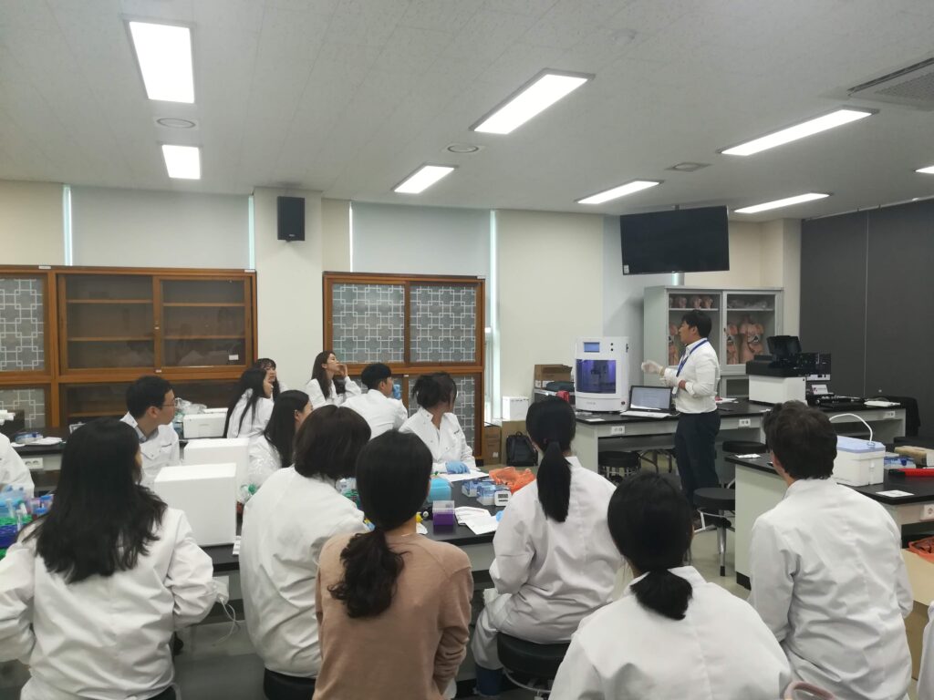 A group of science and technology students learning in a classroom